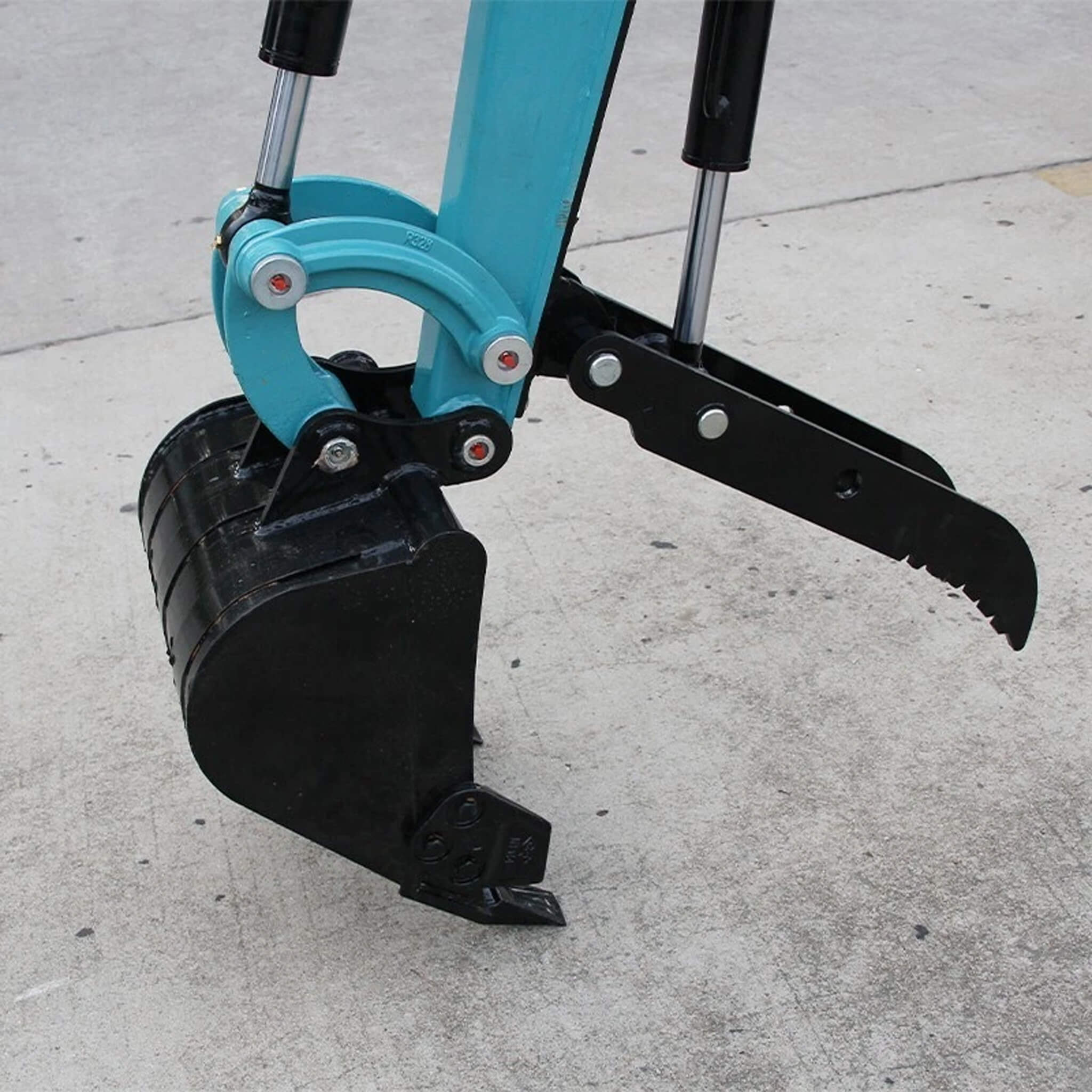 Heavy Duty Mini 1.8T Excavator Crawler Digger With Hydraulic Thumb (SAK83917)